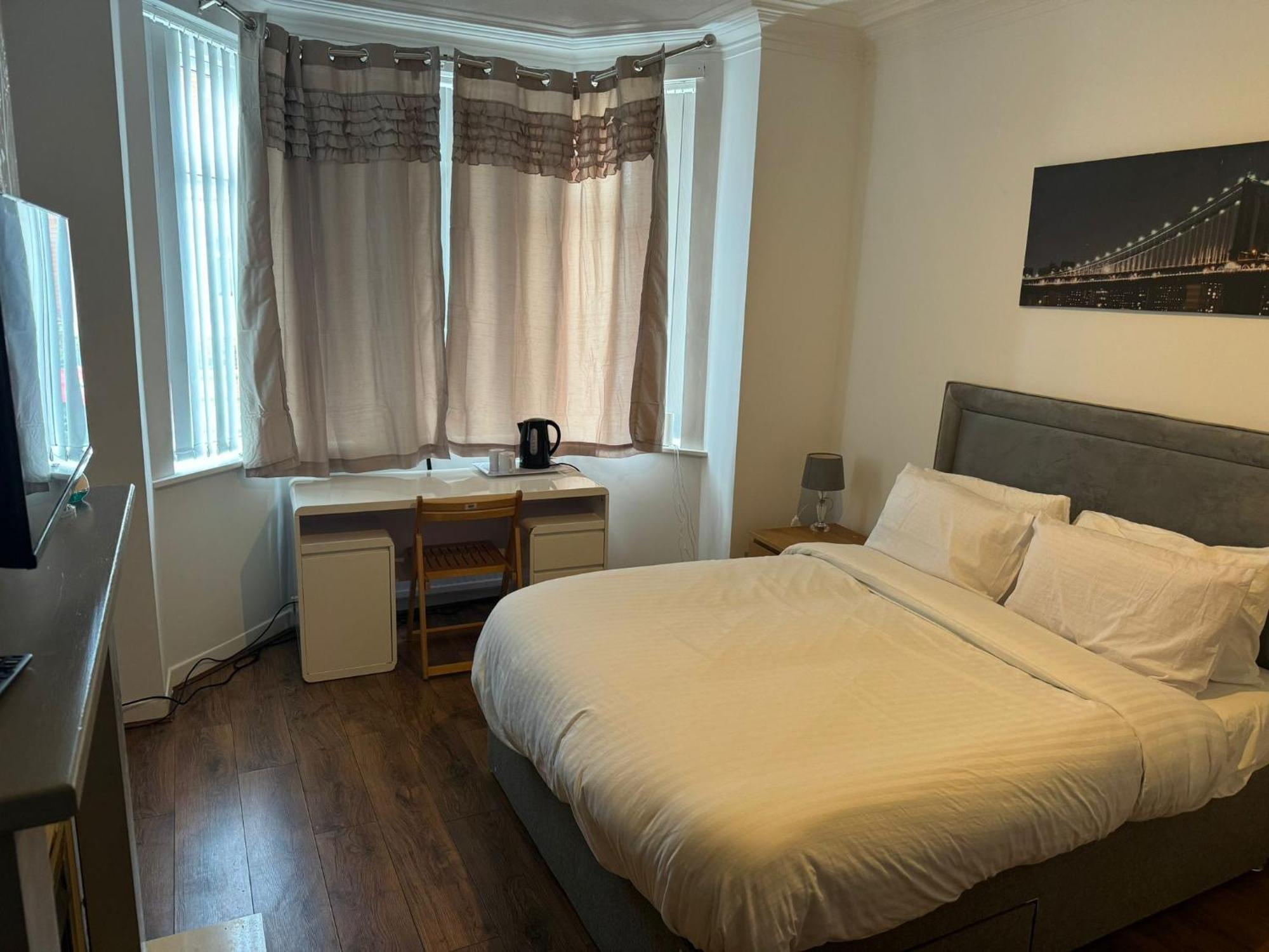 Poshval Hotel Manchester Exterior photo