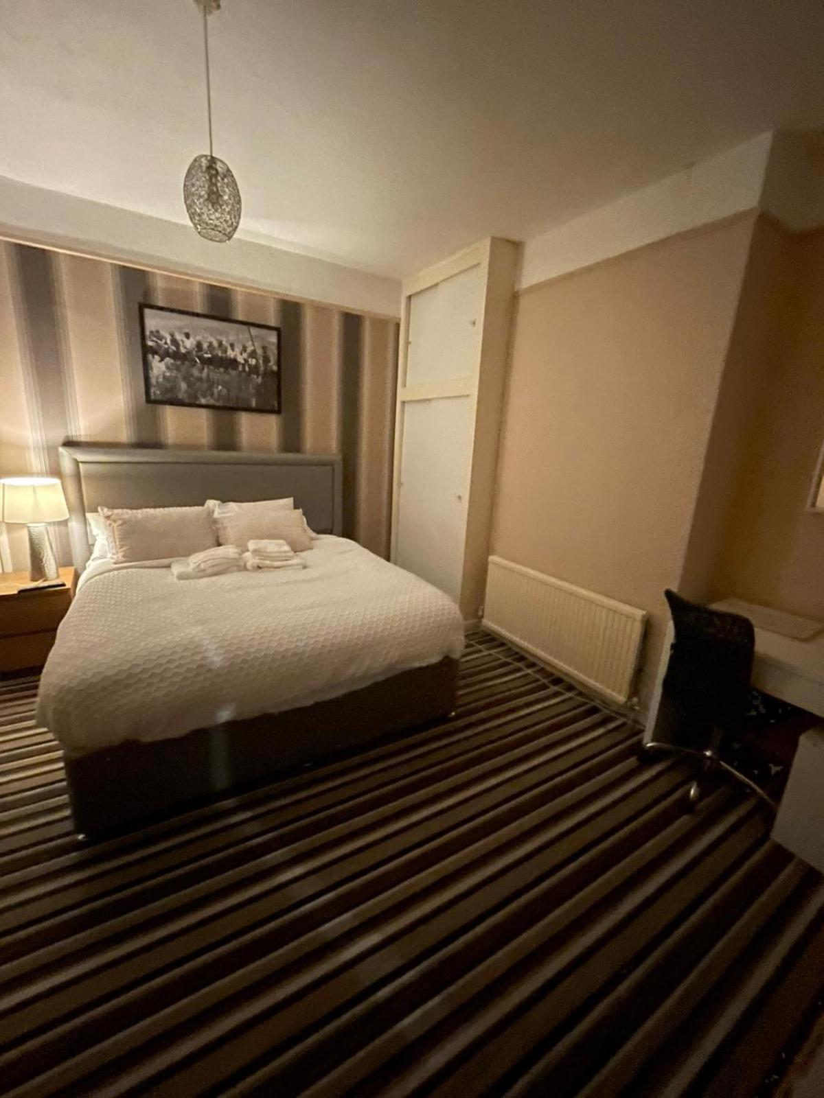 Poshval Hotel Manchester Exterior photo